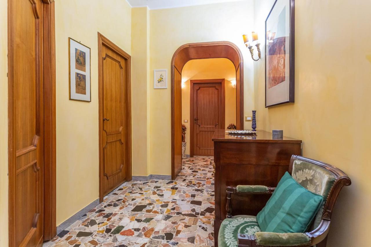 Colosseum Classy Roman Home Екстериор снимка